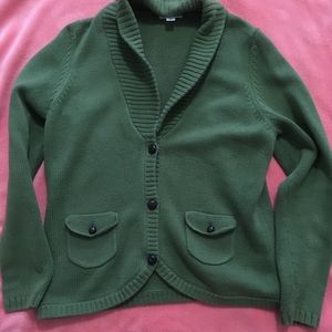 Hunter green sweater